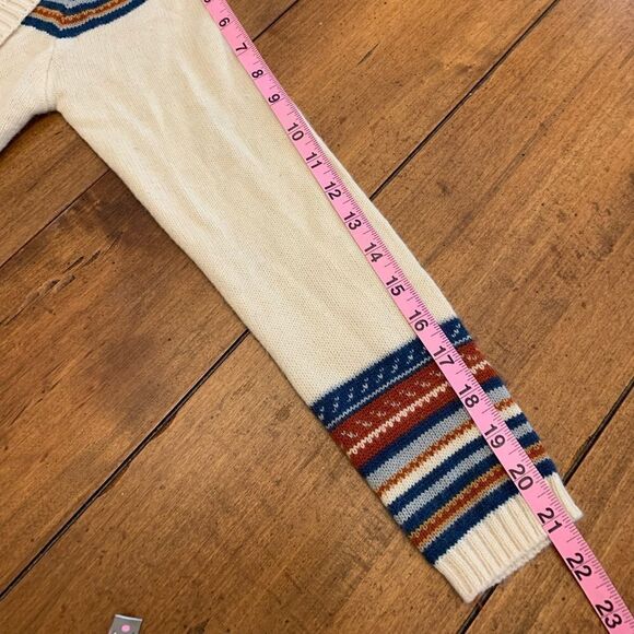 Tea & Cup Los Angeles Southwest Striped Fringe Cardigan OS - Picture 5 of 9